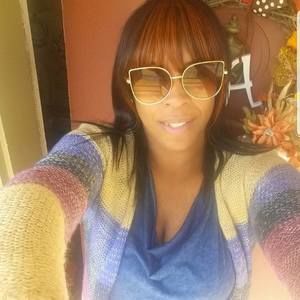 Meet your Posher, Latanya